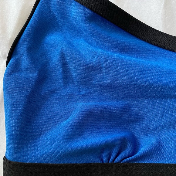 Speedo Women's Color Blocked Keyhole Tie Back Bikini Top. Sz. M - Picture 5 of 11
